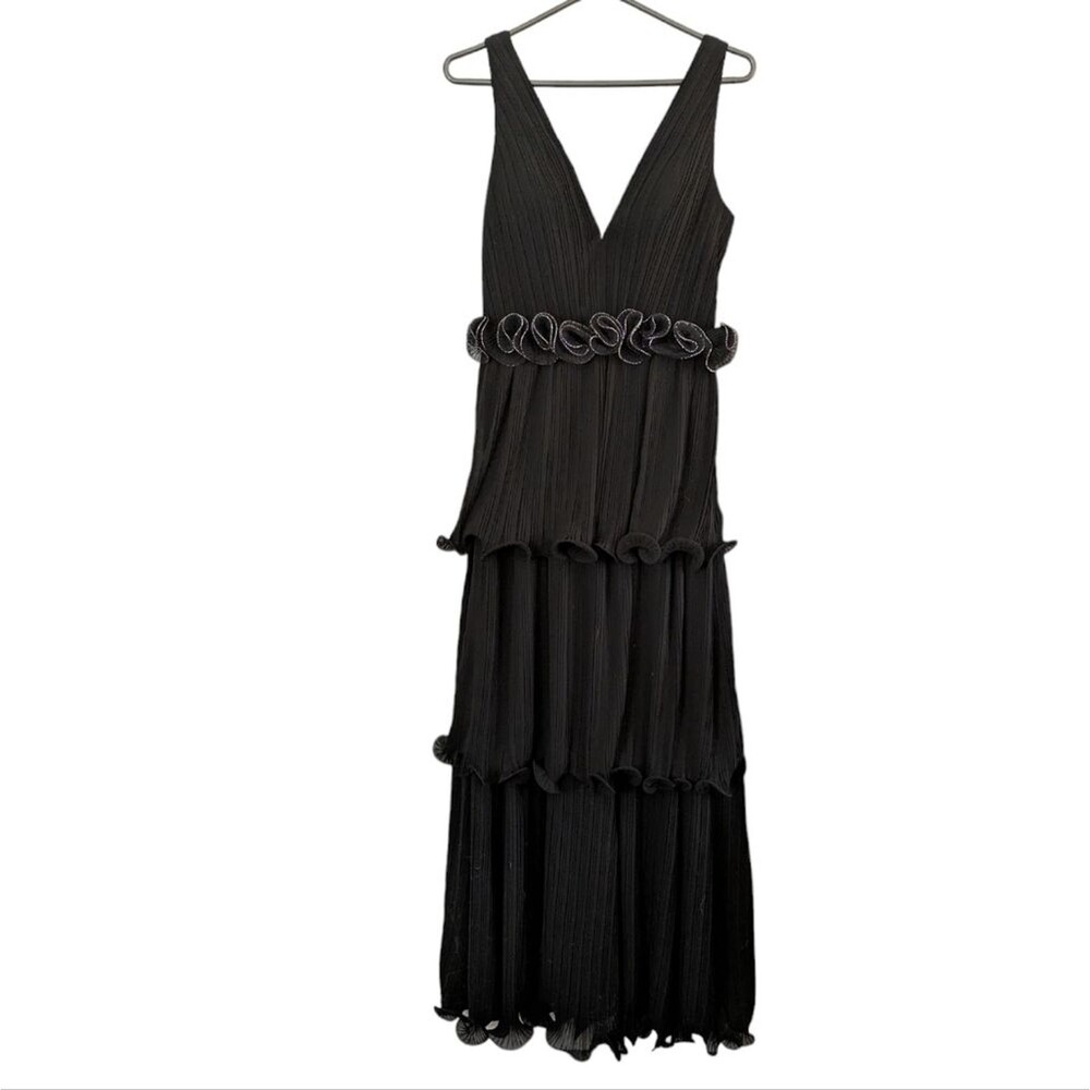Ieena for Mac Duggal Black Deep V-Neck Tiered Ruffled Formal Prom Gown  SZ 4